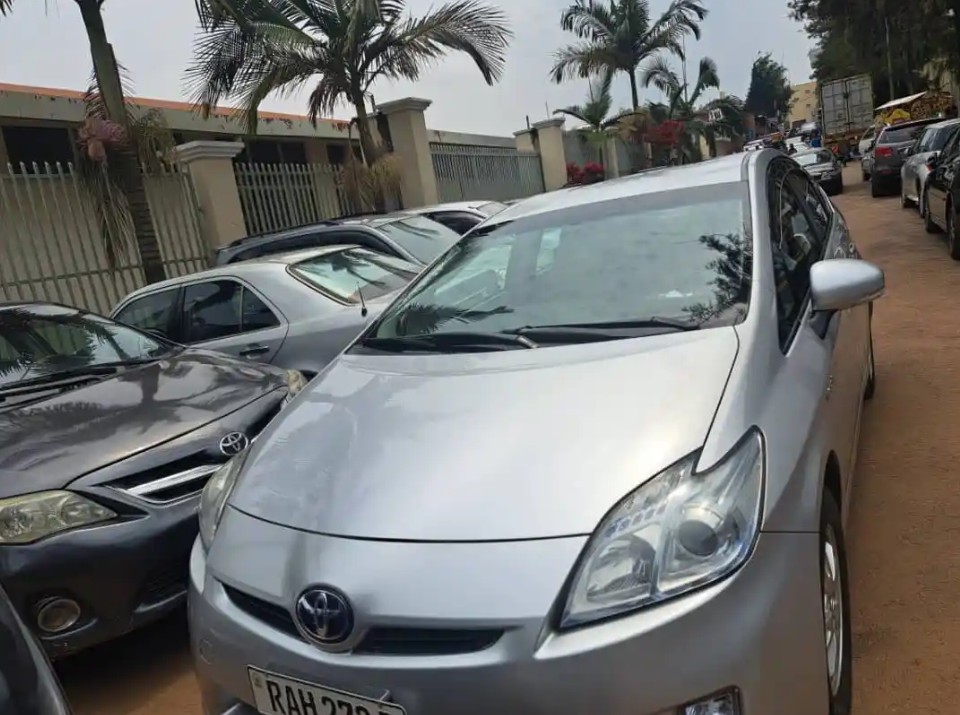 New car for sale TOYOTA, Prius Hybrid, Automatic